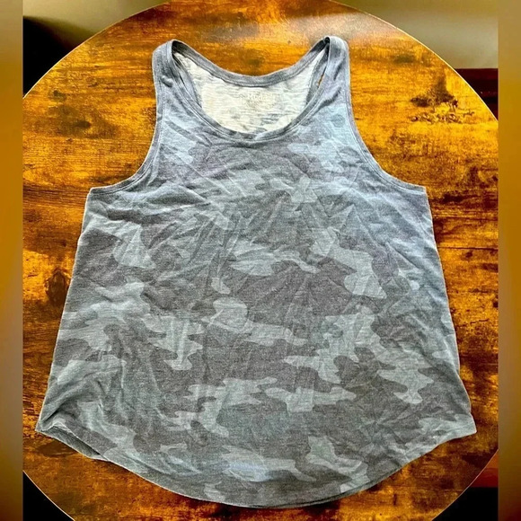 MUDD | juniors loose fit camouflage tank top. Size: L - Picture 1 of 7